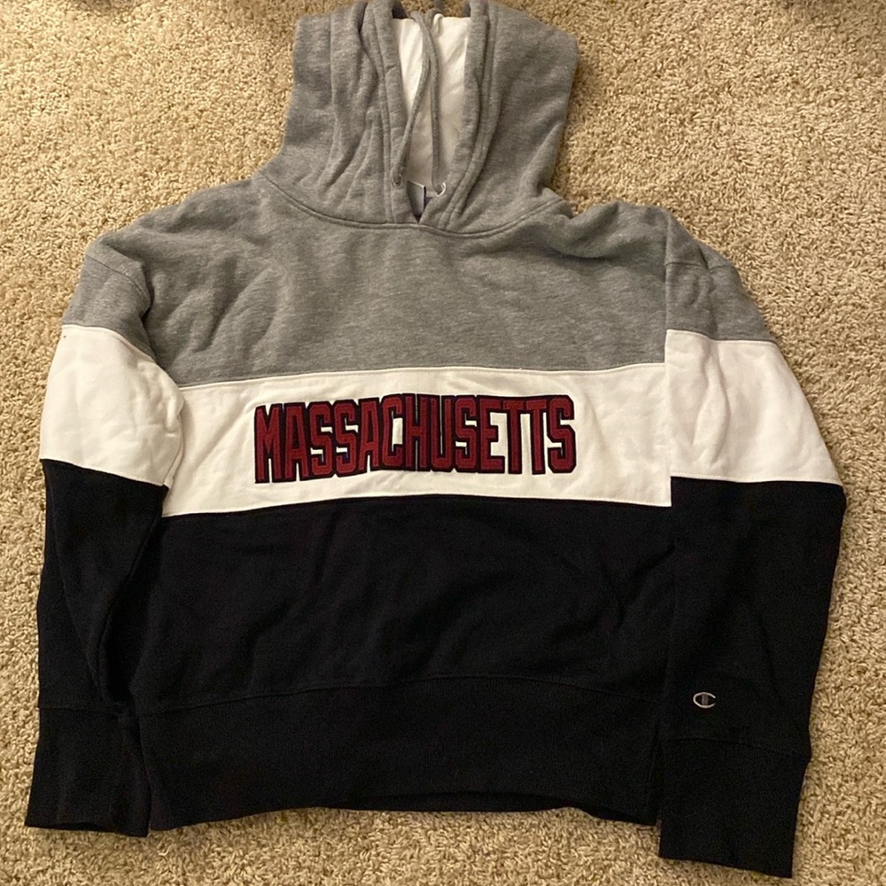 Official UMass Cropped Hoodie (Champion)